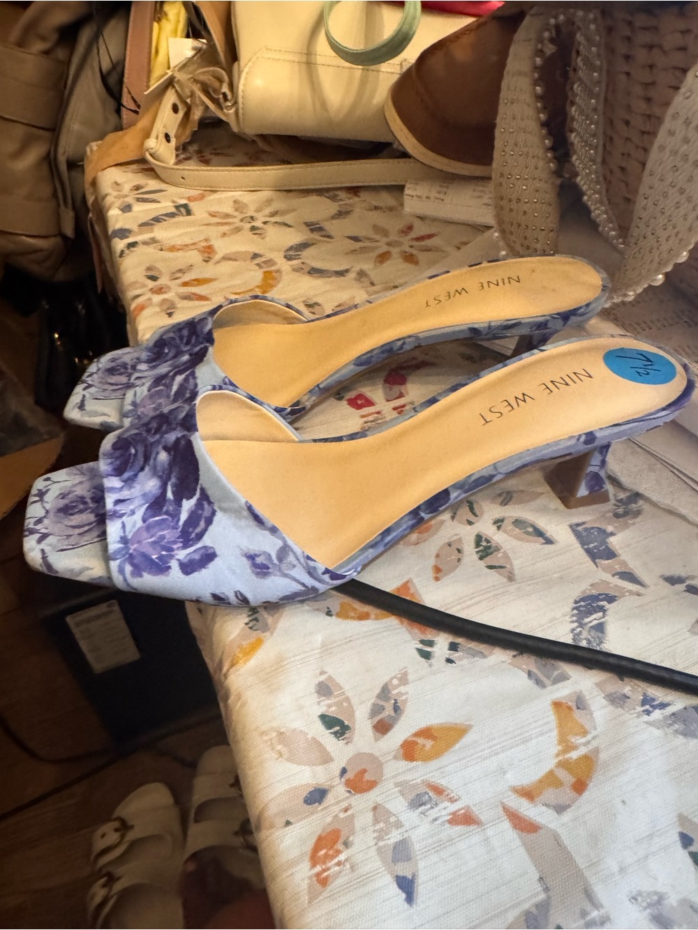 Blue tapestry Floral Slide Sandals in Lavender Blue -- Women Bead NEW